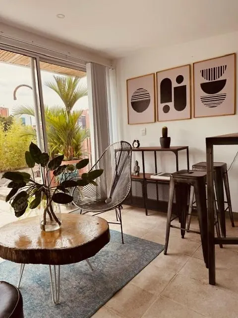 Moonshine Boutique Hostal Cali