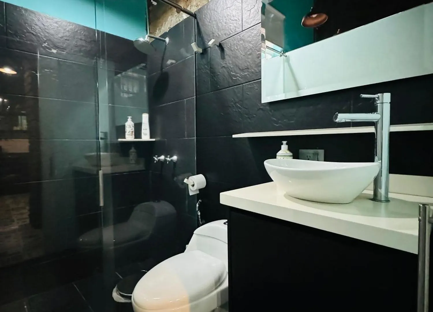 Hostel Moonshine Boutique Hostal Cali Colombia