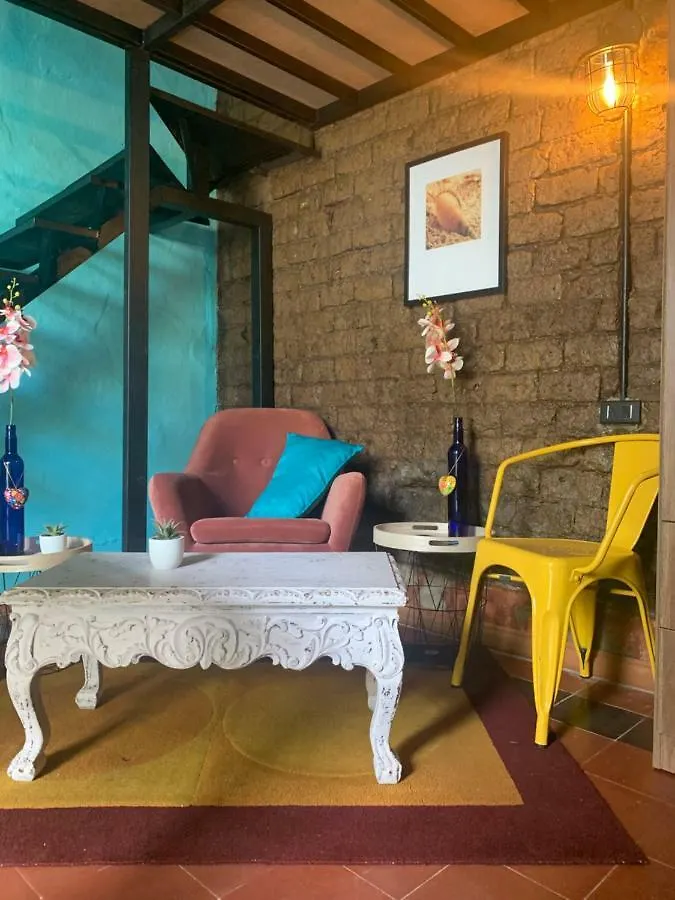 Hostel Moonshine Boutique Hostal Cali Colombia