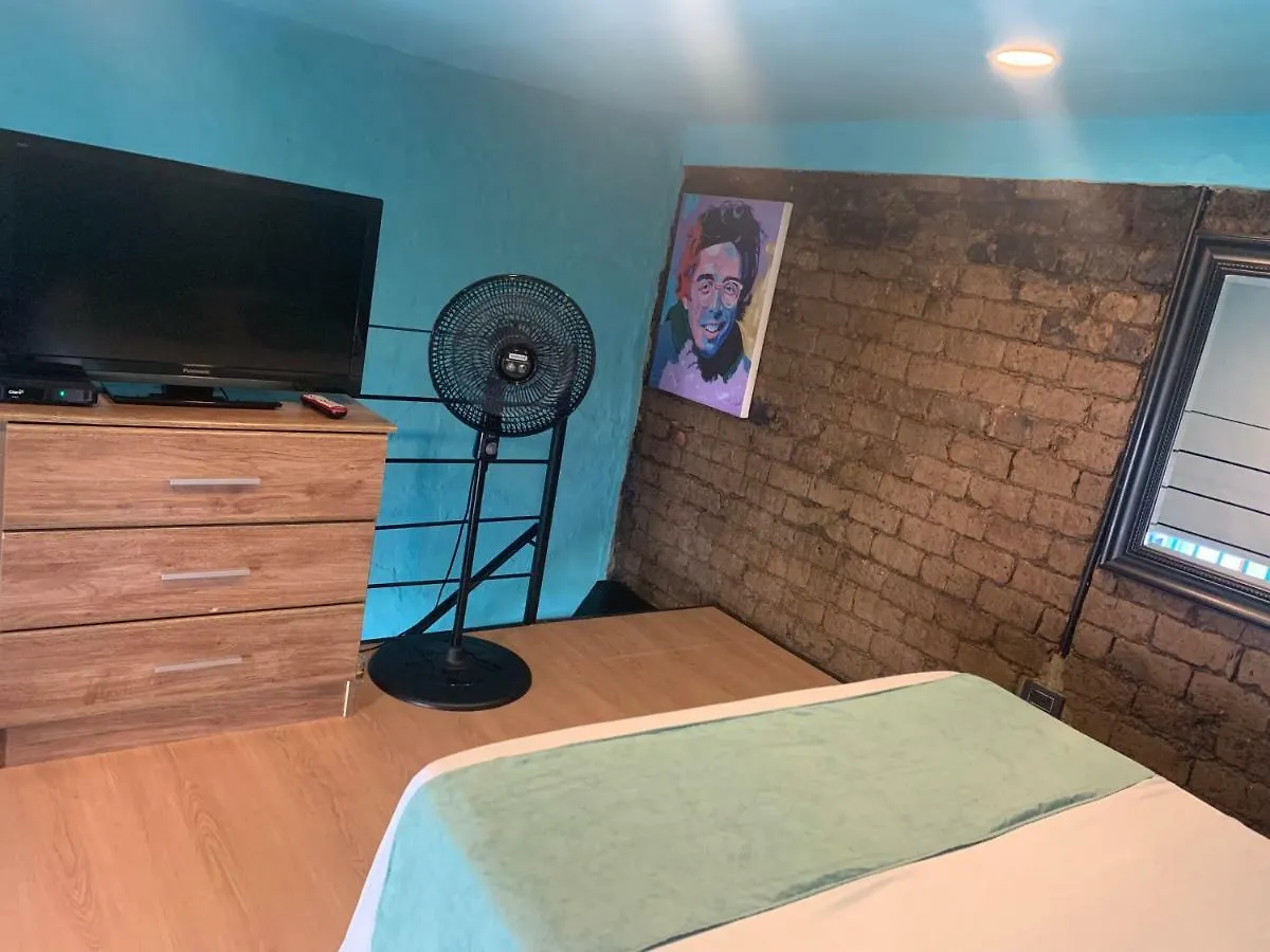 Hostel Moonshine Boutique Hostal Cali Colombia