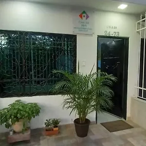 Hostal Casa Jak Bed and breakfast